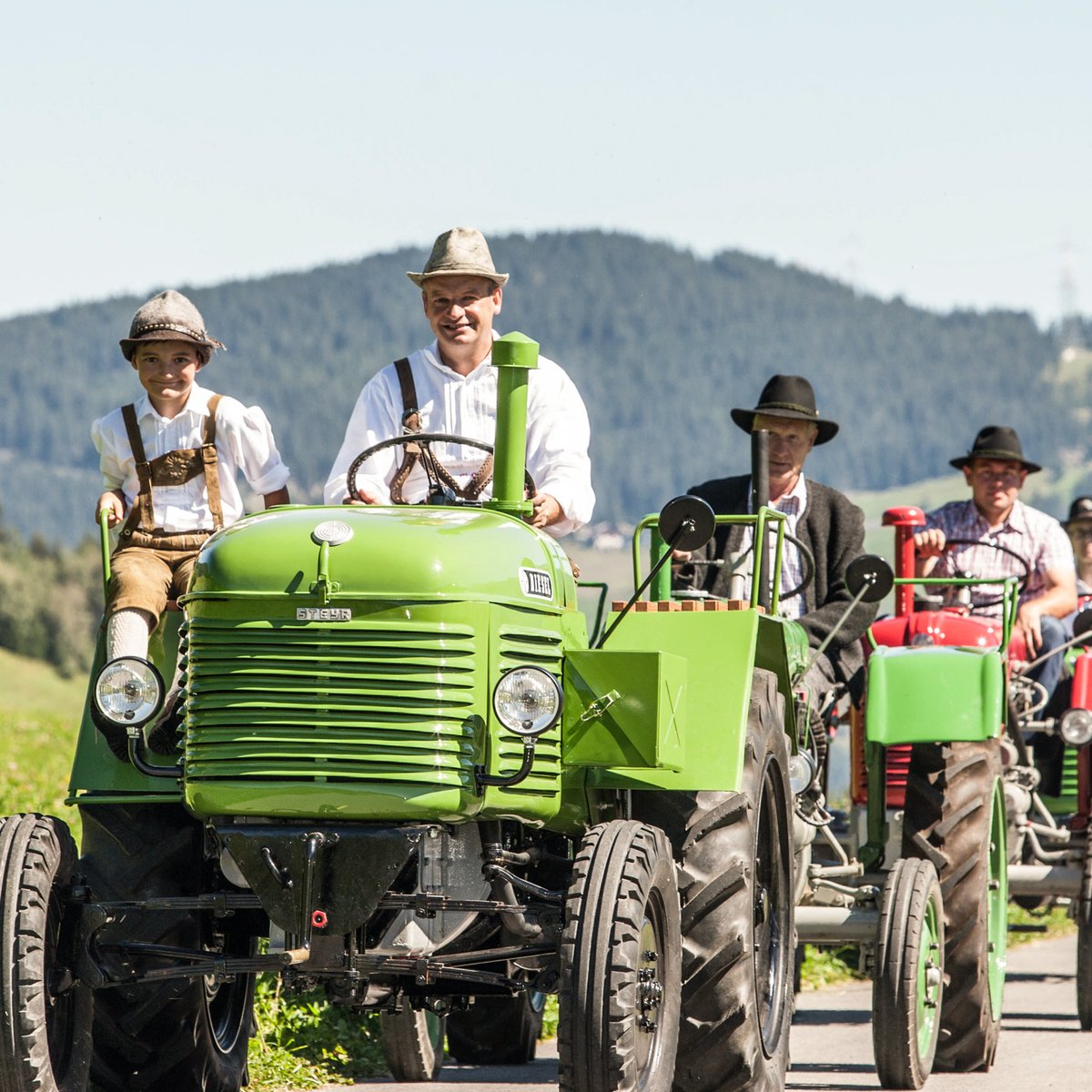 serfaus-fiss-ladis-traktoren-und-oldtimer-c-andreas-kirschner.jpg